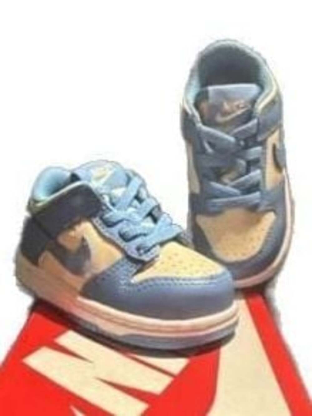 Nike Dunk Low TDE Blue Beyond/Blue Beyond-Beach Size 5c